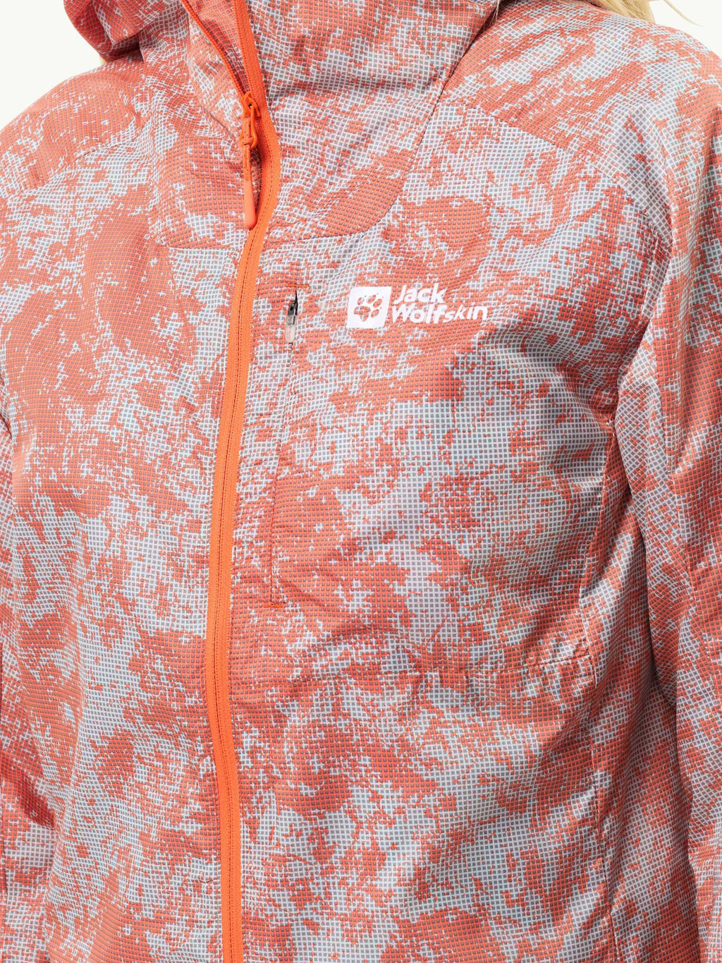 JACK WOLFSKIN Ветровка PRELIGHT WIND JKT W
