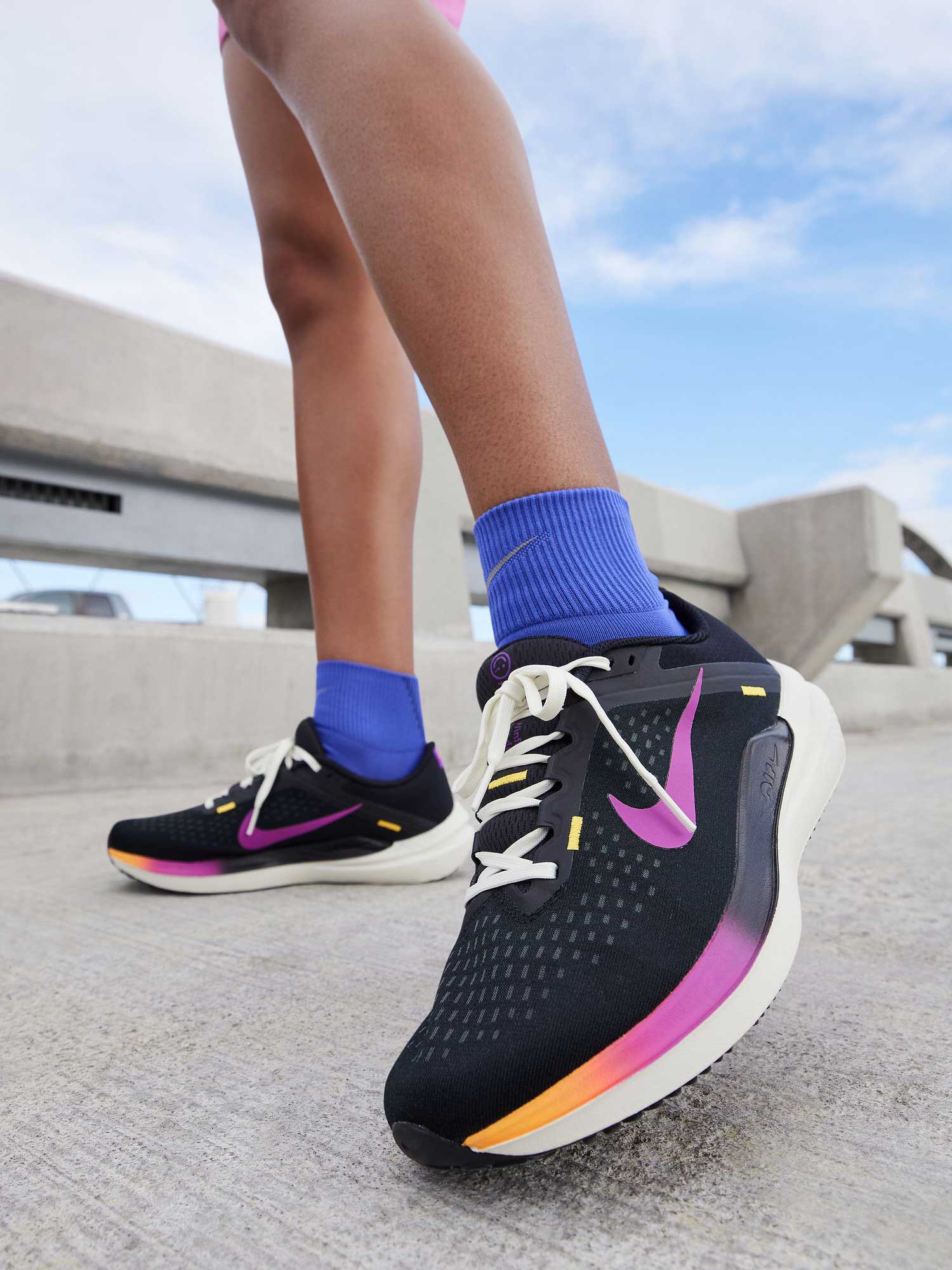 NIKE Обувки W AIR WINFLO 10
