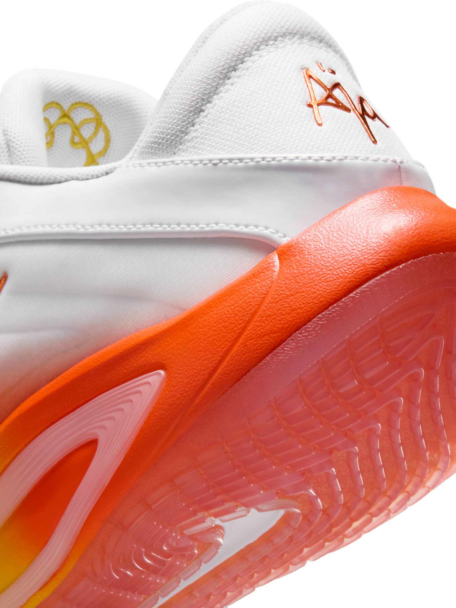 NIKE Обувки AONE