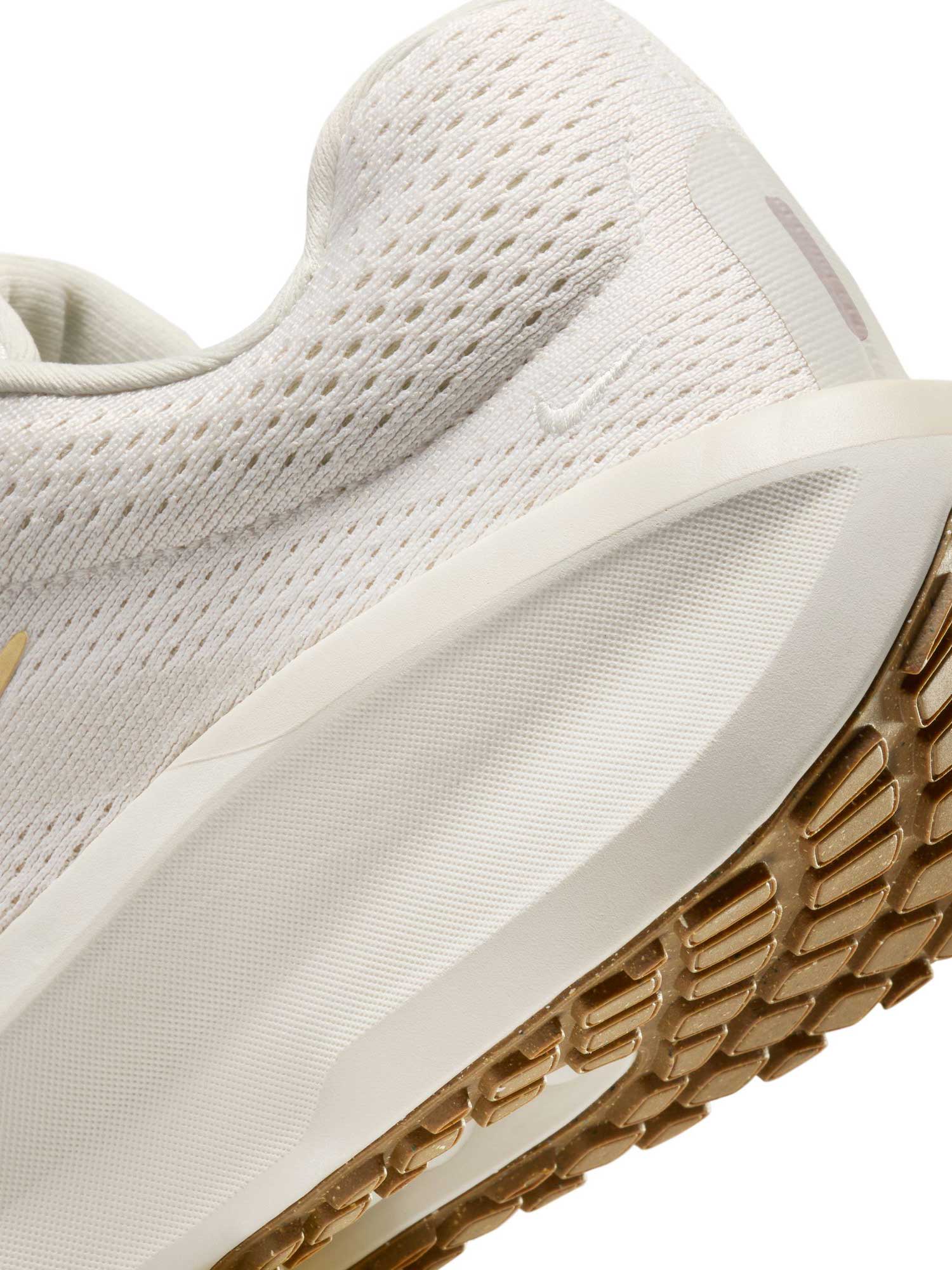 NIKE Обувки WMNS AIR WINFLO 11
