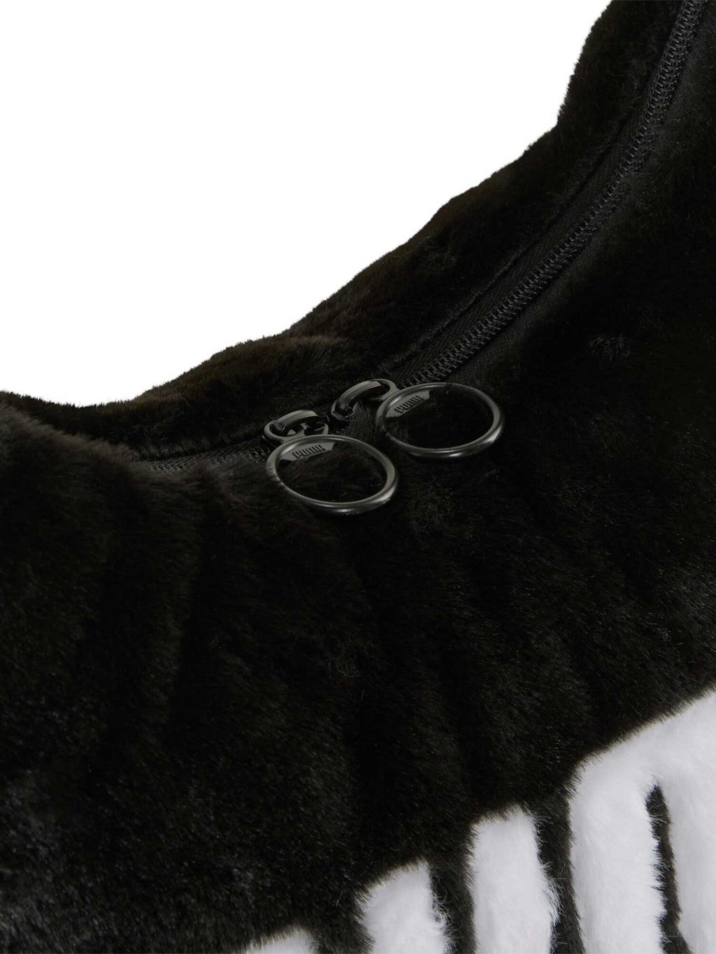 PUMA Чанта UP FAUX FUR Slouchy Hobo