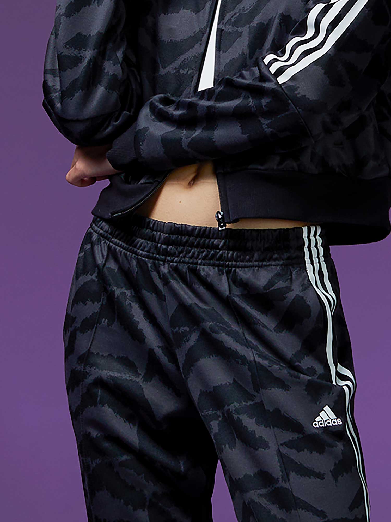 ADIDAS SPORTSWEAR Спортно долнище Tiro Suit Up Lifestyle Track Pant