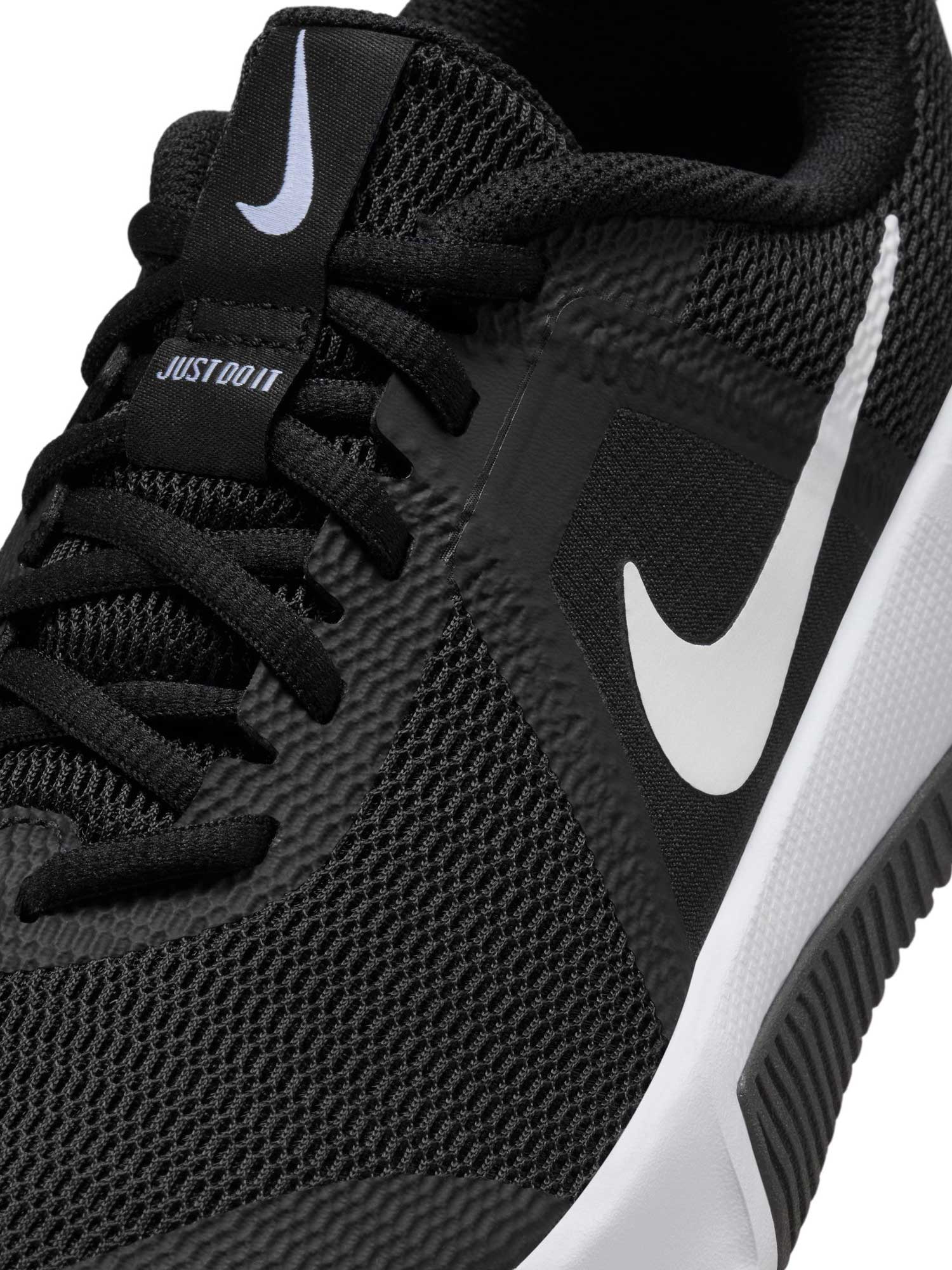 NIKE Обувки W MC TRAINER 3