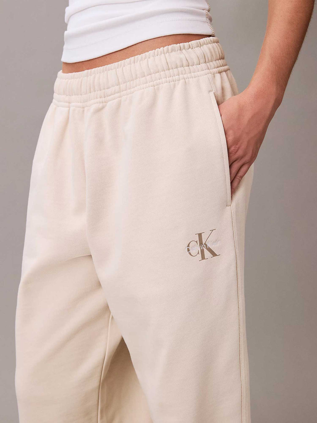 Calvin Klein Jeans Спортно долнище MONOLOGO FRENCH TERRY JOGGER