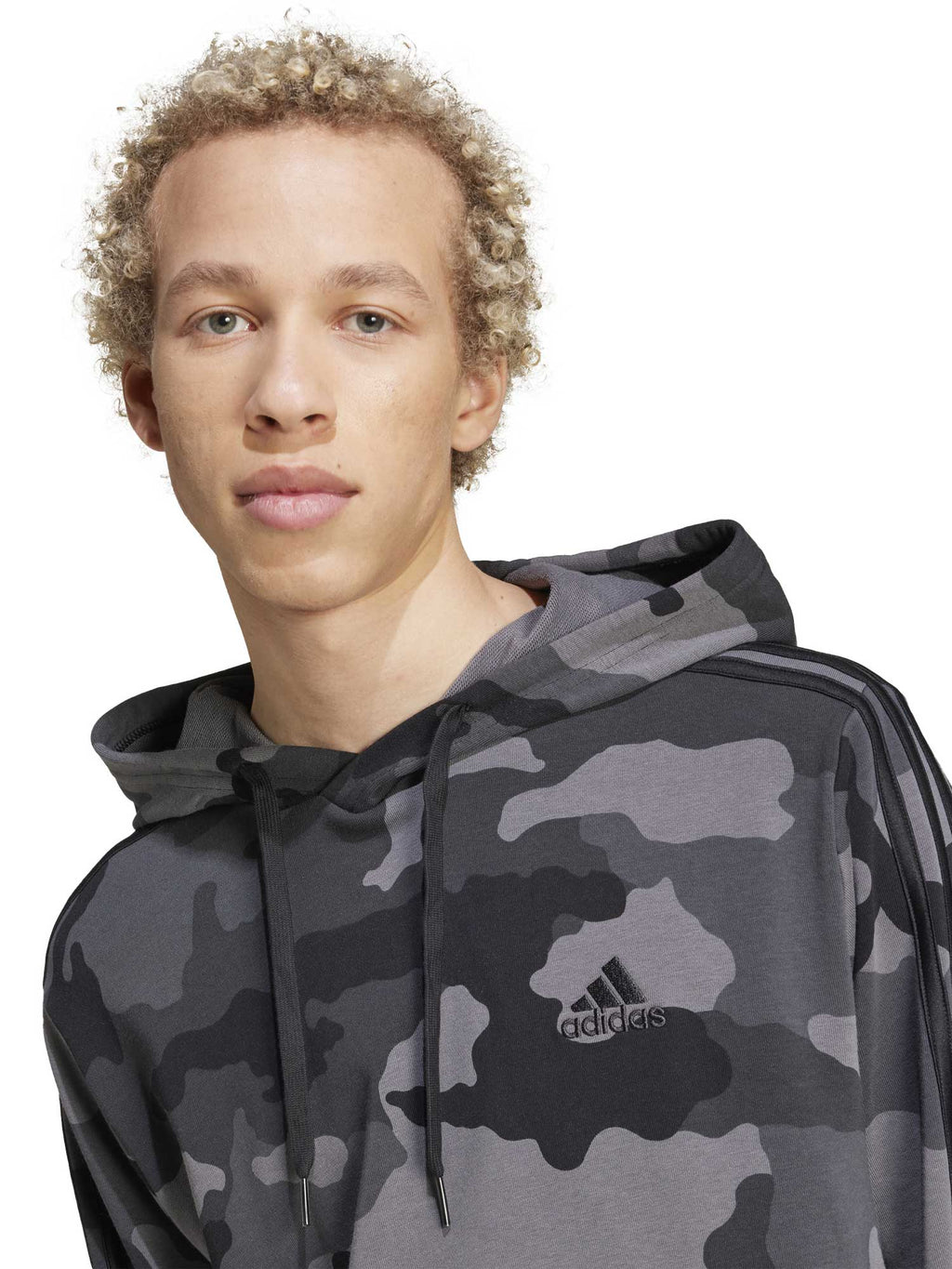 ADIDAS SPORTSWEAR Суитшърт Seasonal Essentials Camouflage Hoodie