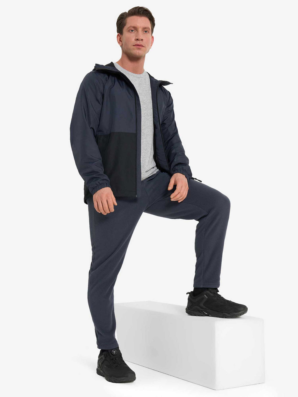 OUTVENTURE Яке Mens Hiking Windbreaker