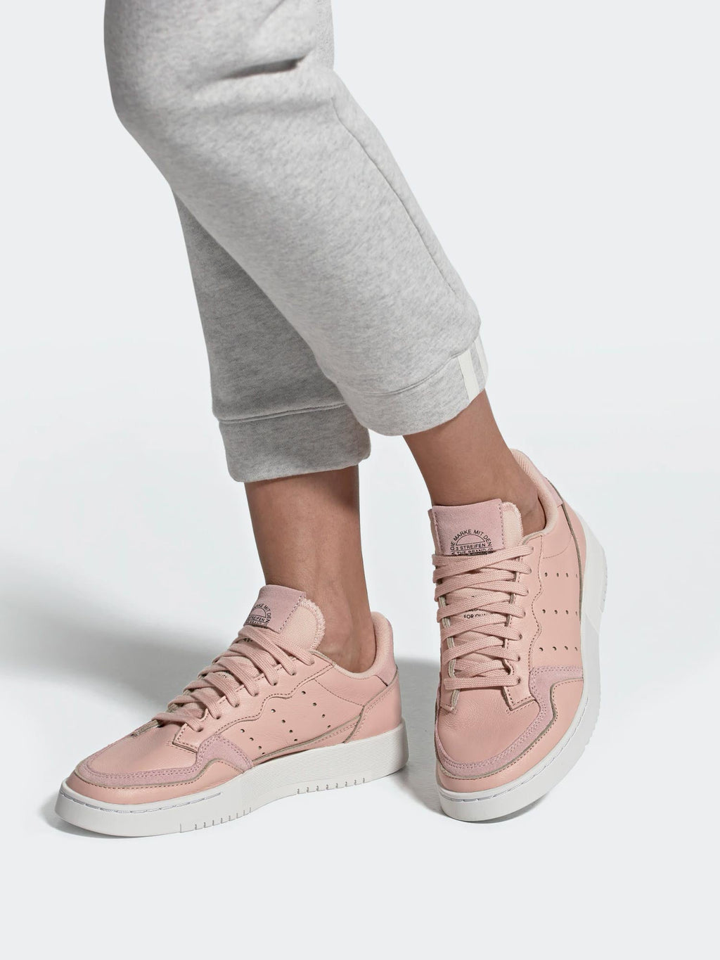 ADIDAS ORIGINALS Обувки SUPERCOURT V2 W