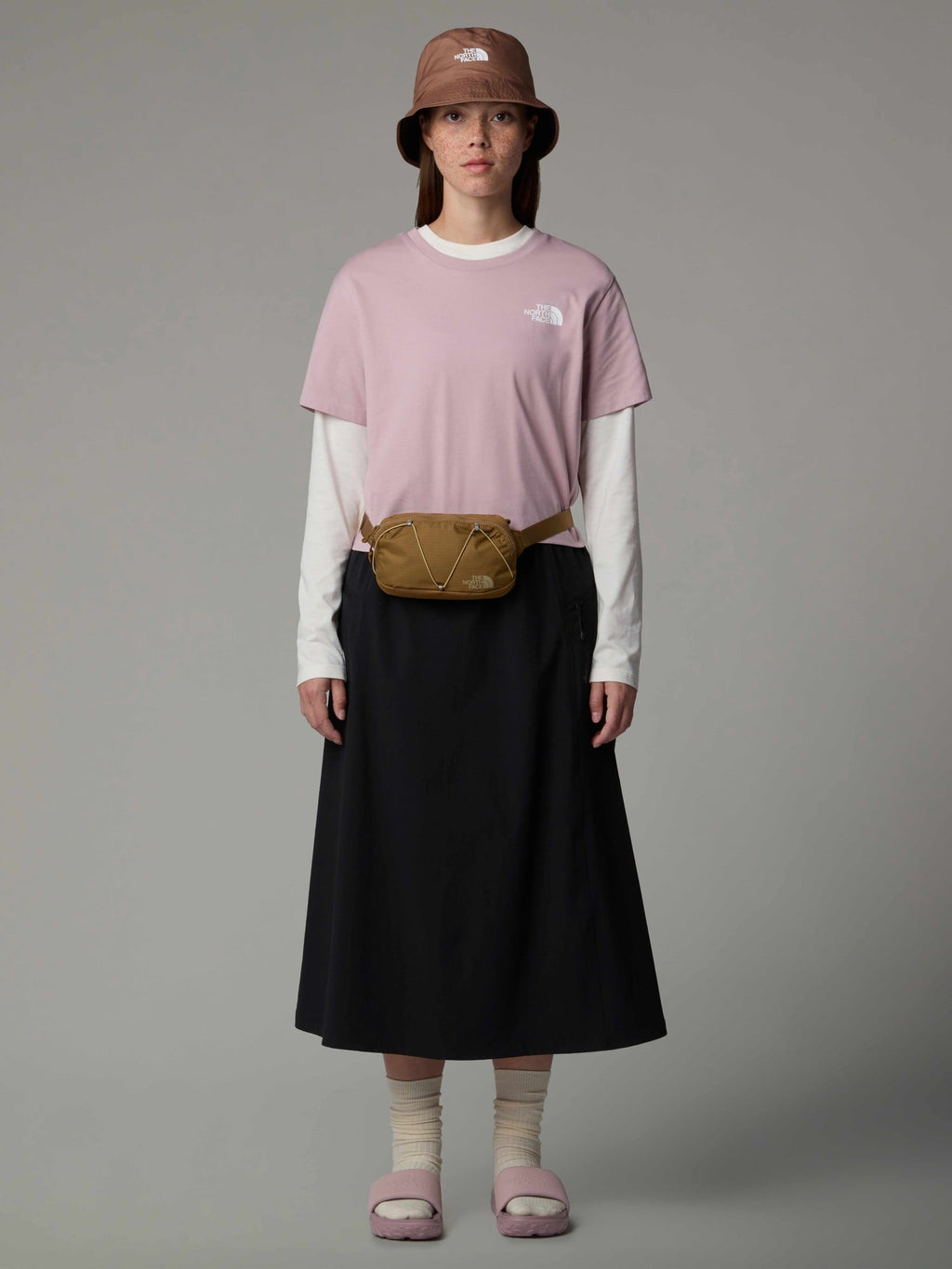 THE NORTH FACE Тениска W SIMPLE DOME CROPPED SLIM TEE