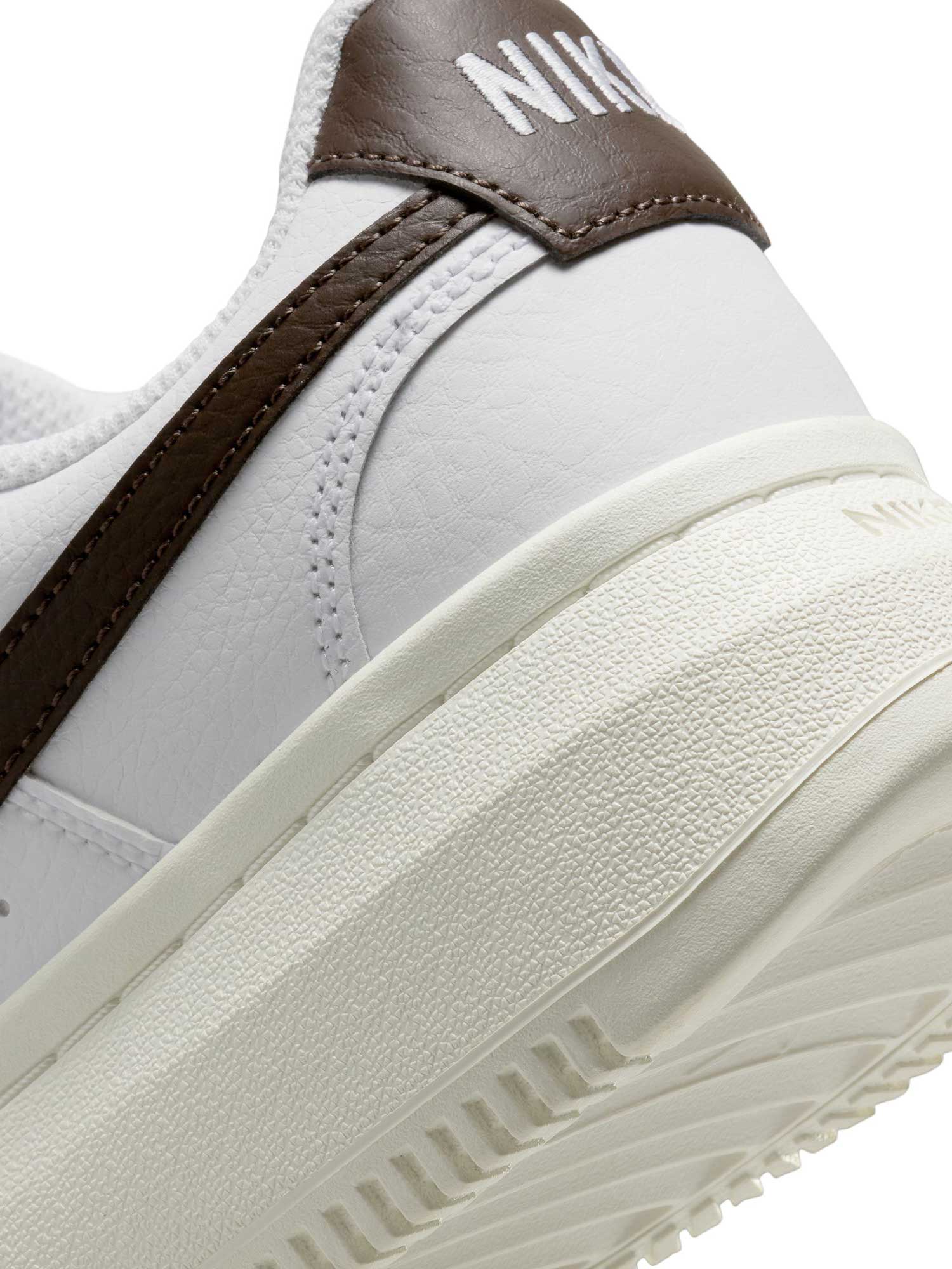 NIKE Обувки W COURT VISION ALTA LTR