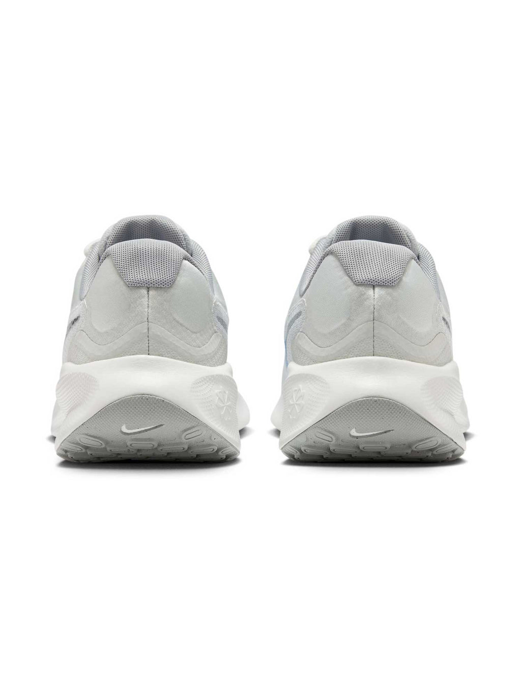 NIKE Обувки W REVOLUTION 7